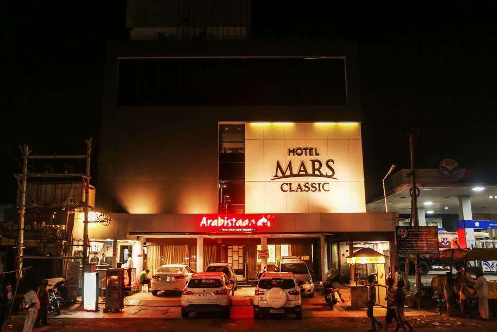 Hotel Mars Classic Ченай Екстериор снимка